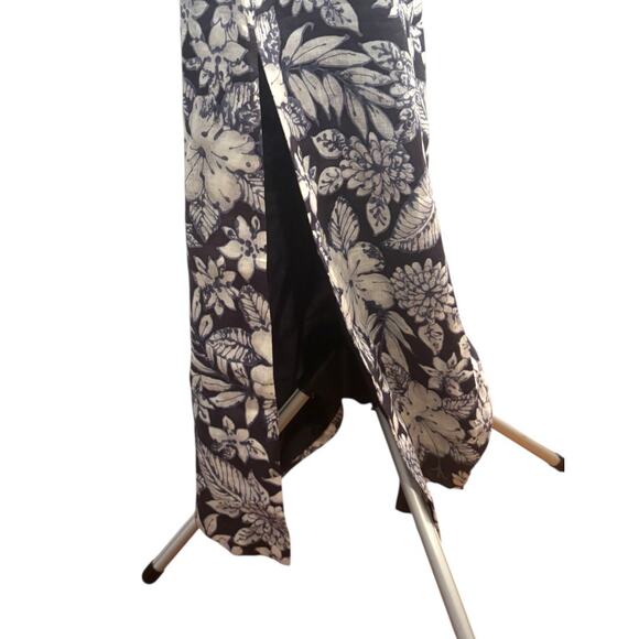 Jones New York 100% Linen Maxi Dress Size 10 Navy Floral Sleeveless Summer - Picture 8 of 9